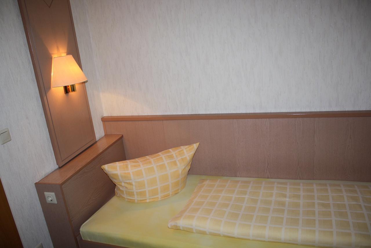 Ratsschaenke - Hotel Garni Gifhorn Zewnętrze zdjęcie